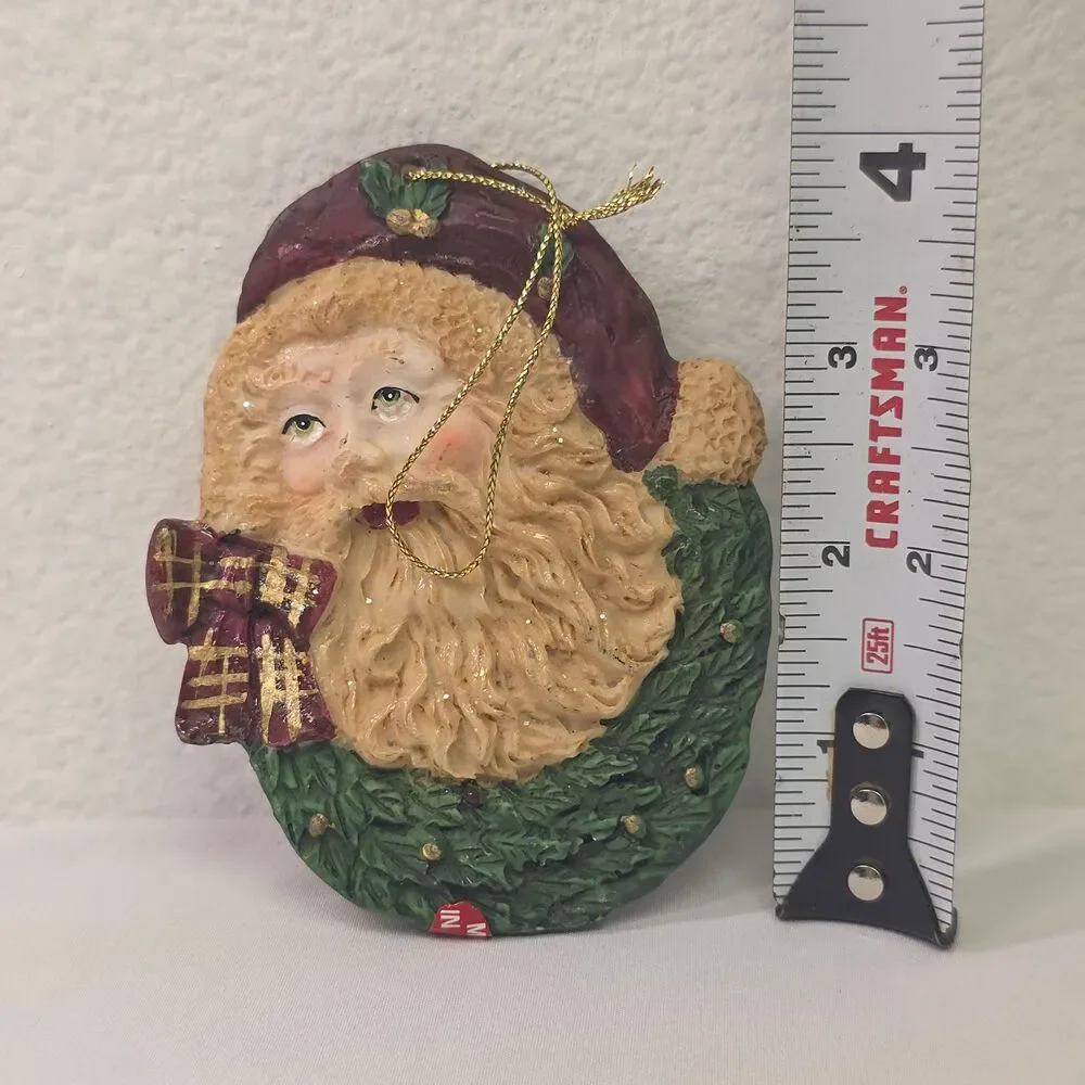 Collectible Vintage old world Santa Claus head 4 resin Christmas ornament xmas